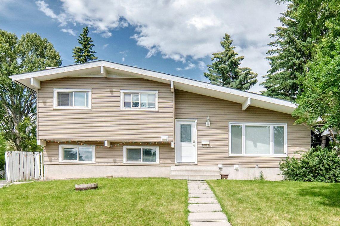 6276 Dalmarnock Crescent NW